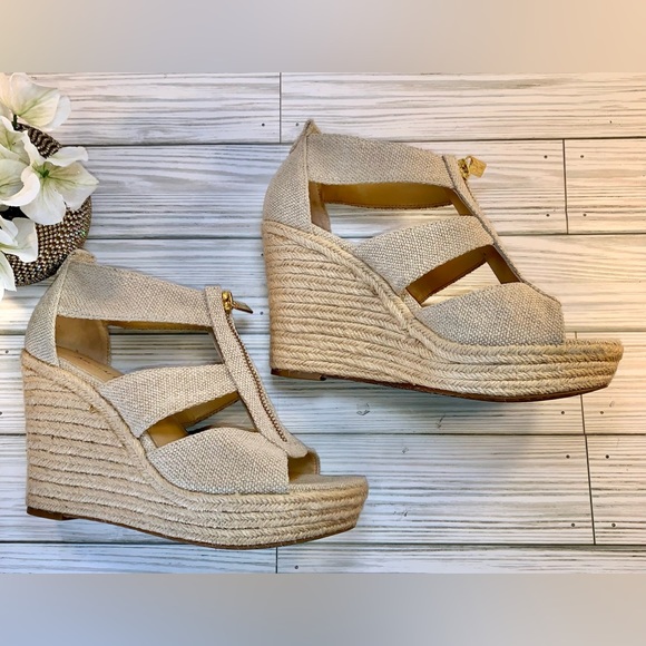 Sold Michael Kors Danita Top Zipped Linen Wedges S:7M - Picture 6 of 12